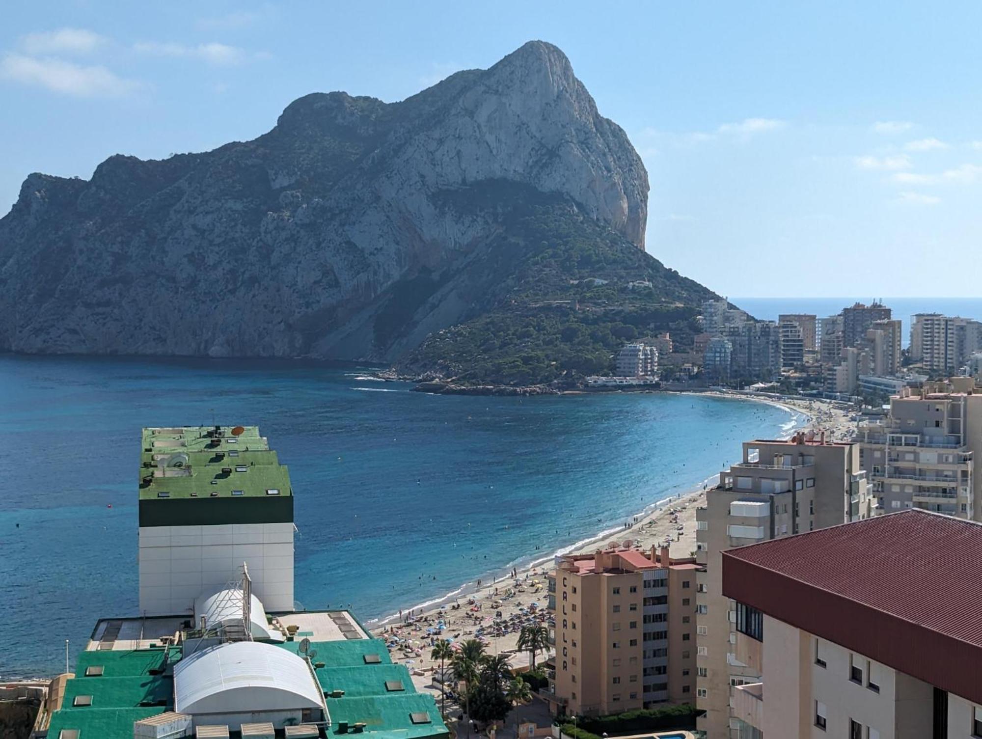 100 M From Fossa Beach In Calpe Eksteriør billede