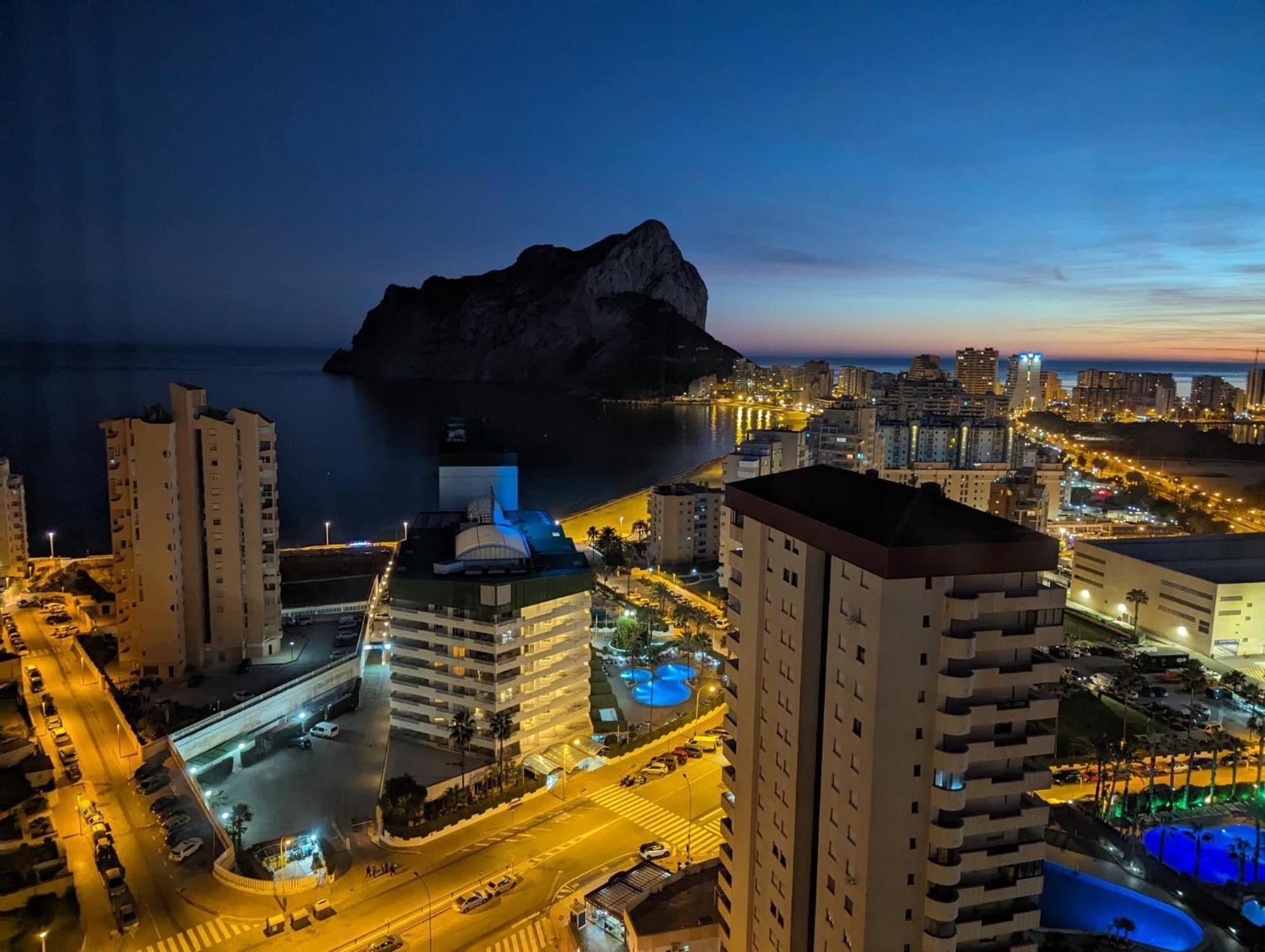 100 M From Fossa Beach In Calpe Eksteriør billede