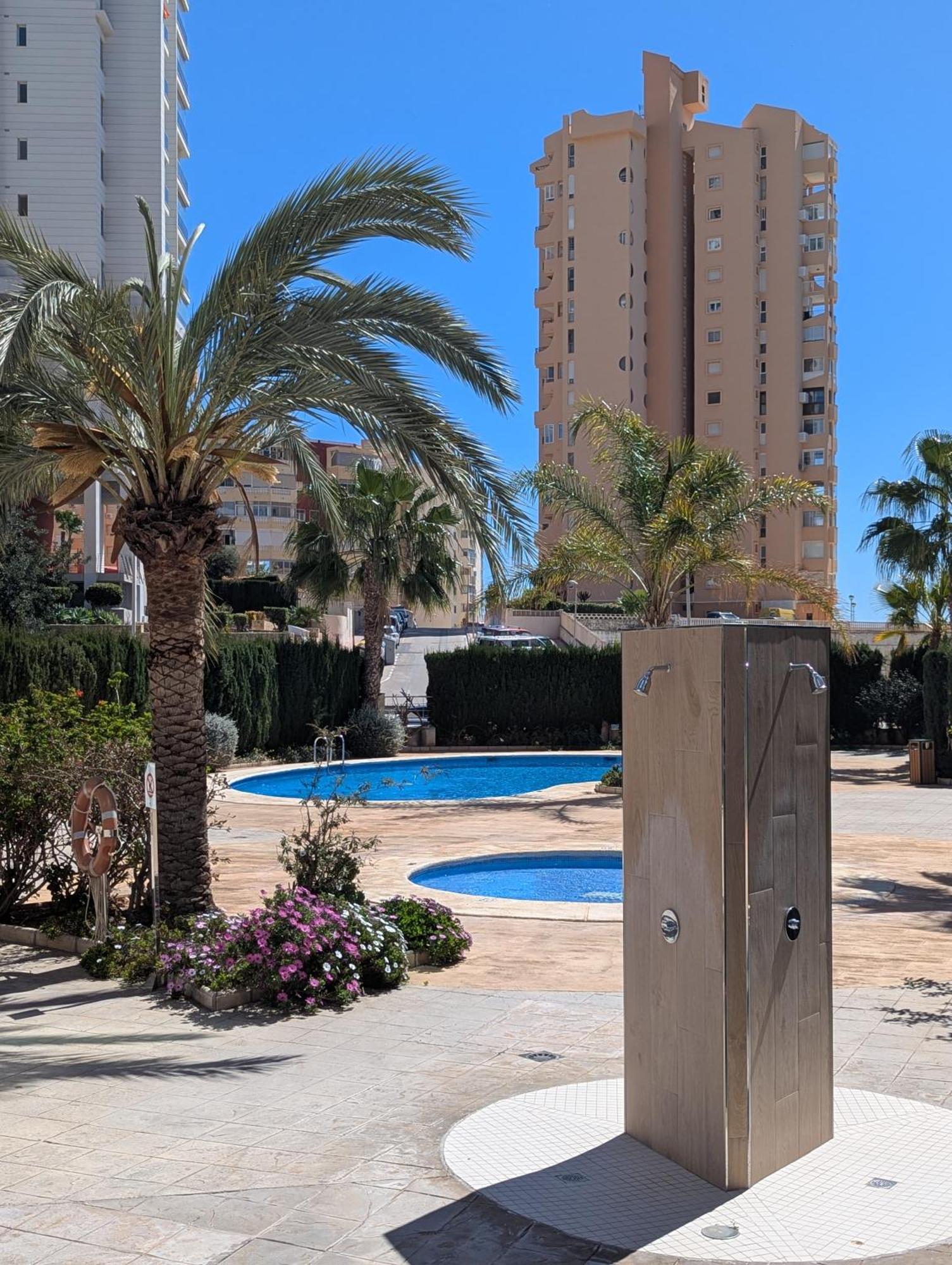 100 M From Fossa Beach In Calpe Eksteriør billede